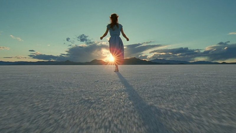 Для яркого ноября пять фильмов которые помогут справиться с осенней хандрой